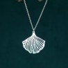 Großer, feiner und minimalistischer 925er Silber Ginko Anhänger für Damen