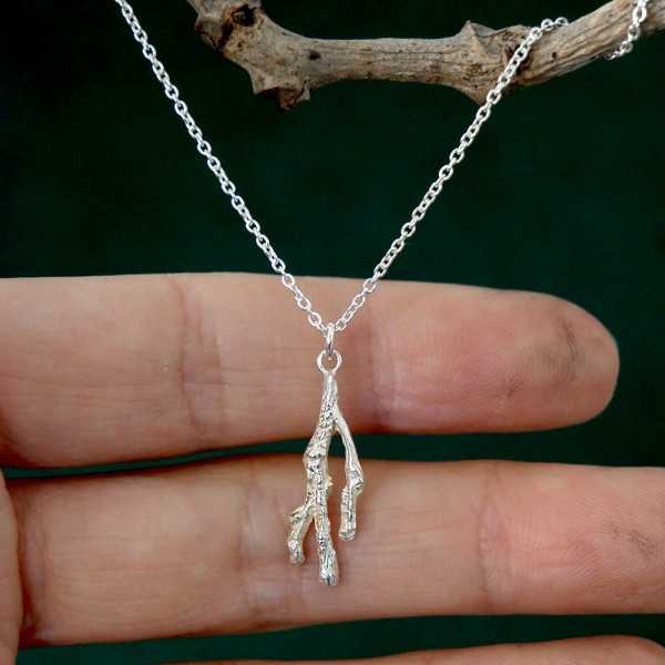 Small branch pendant in recycled 925 silver