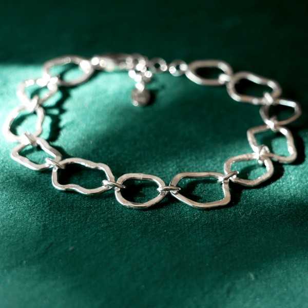 Großes Maya-Wolkenarmband aus recyceltem 925er Silber verstellbar