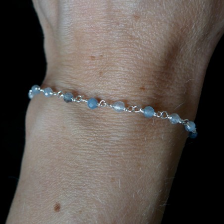 Aquamarin-Rosenkranz-Armband mit 3 mm großen facettierten Perlen und 925er Silber, minimalistisch und verstellbar