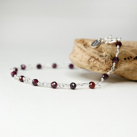 Rhodolit-Rosenkranz-Armband mit 3 mm großen facettierten Perlen und 925er Silber, minimalistisch und verstellbar
