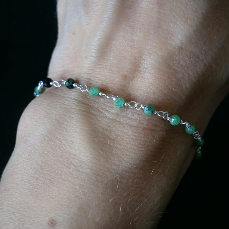 Zoisit-Rosenkranz-Armband mit 3 mm großen facettierten Perlen und 925er Silber, minimalistisch und verstellbar