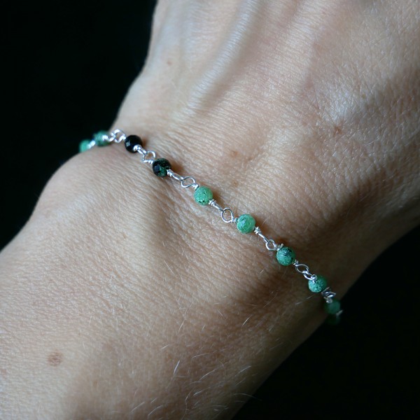 Zoisit-Rosenkranz-Armband mit 3 mm großen facettierten Perlen und 925er Silber, minimalistisch und verstellbar