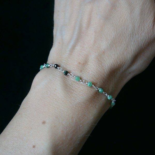 Zoisite rosary chain bracelet with 3mm faceted beads and 925 silver, minimalist and adjustable