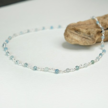 Minimalistische Aquamarin-Rosenkranzkette mit 3 mm großen facettierten Perlen