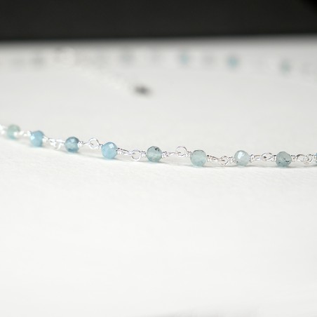 Minimalistische Aquamarin-Rosenkranzkette mit 3 mm großen facettierten Perlen