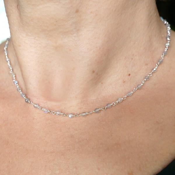 Rosenkranzkette mit 3 mm facettierten Labradoritperlen und 925er Silber