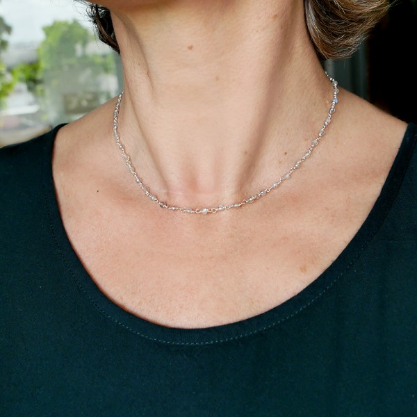 Rosenkranzkette mit 3 mm facettierten Labradoritperlen und 925er Silber