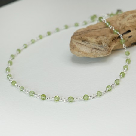 Rosenkranzkette mit 3 mm facettierten Peridotperlen und 925er Silber