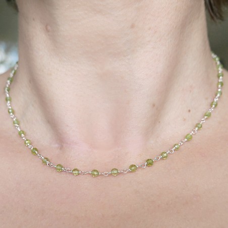 Rosenkranzkette mit 3 mm facettierten Peridotperlen und 925er Silber