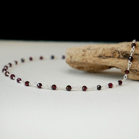 Rosenkranzkette mit 3 mm facettierten Rhodolithperlen und 925er Silber