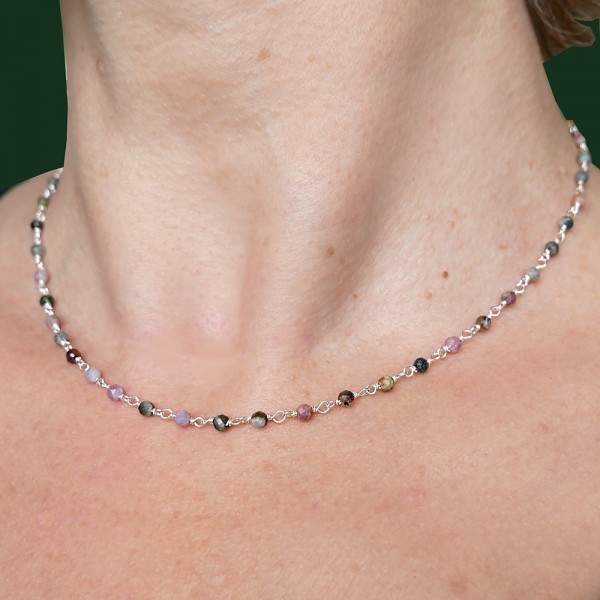 Rosenkranzkette mit 3 mm facettierten Turmalinperlen und 925 Silber