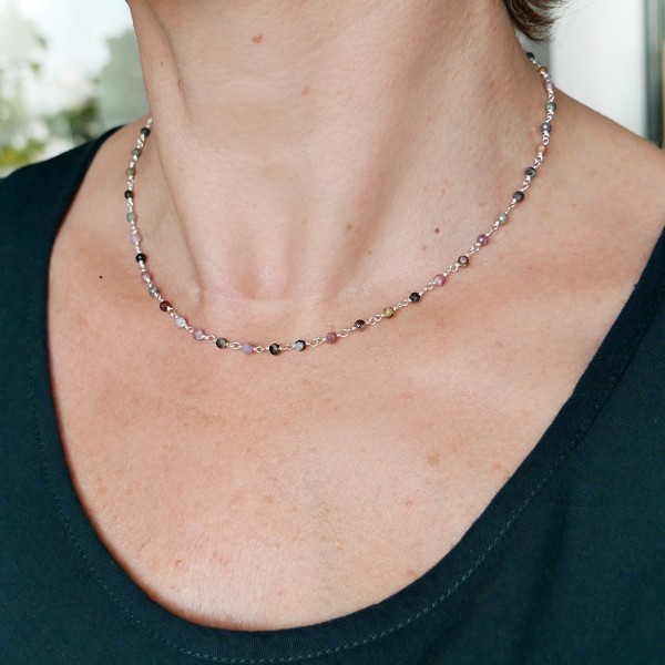 Rosenkranzkette mit 3 mm facettierten Turmalinperlen und 925 Silber