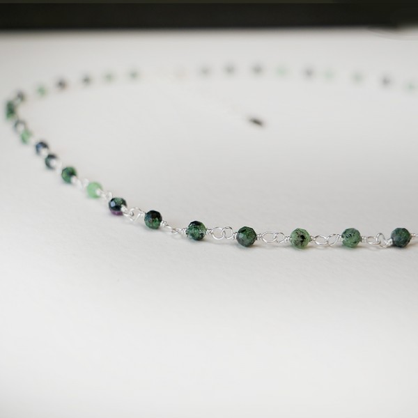 Rosenkranzkette mit 3 mm facettierten Zoisitperlen und 925er Silber