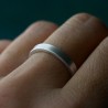 Bague 3 mm brossée en argent 925 recyclé pour femme et pour homme