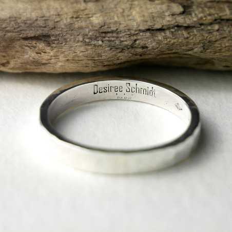 Bague 3 mm martelée en argent 925 recyclé pour femme et pour homme