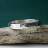 Bague 3 mm martelée en argent 925 recyclé pour femme et pour homme