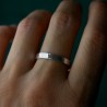 Bague 3 mm martelée en argent 925 recyclé pour femme et pour homme