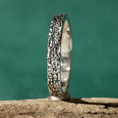 3 mm schmaler Ring aus recyceltem 925er Sterlingsilber mit Vintage-Patina für Damen und Herren.