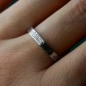 3 mm schmaler Ring mit patiniertem Holzmotiv aus recyceltem 925er Sterlingsilber für Damen und Herren