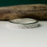 Bague 3 mm motif Givré en argent 925 recyclé pour femme et pour homme