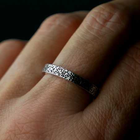 3 mm schmaler Ring mit mattierter Patina aus recyceltem 925er Sterlingsilber für Damen und Herren