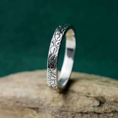Bague 3 mm Lichen patiné en argent 925 recyclé pour femme et pour homme