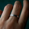 Bague 3 mm Lichen patiné en argent 925 recyclé pour femme et pour homme