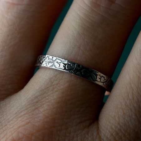 Bague 3 mm Lichen patiné en argent 925 recyclé pour femme et pour homme