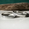 Bague 3 mm striée "Ondée" en argent 925 recyclé pour femme et pour homme