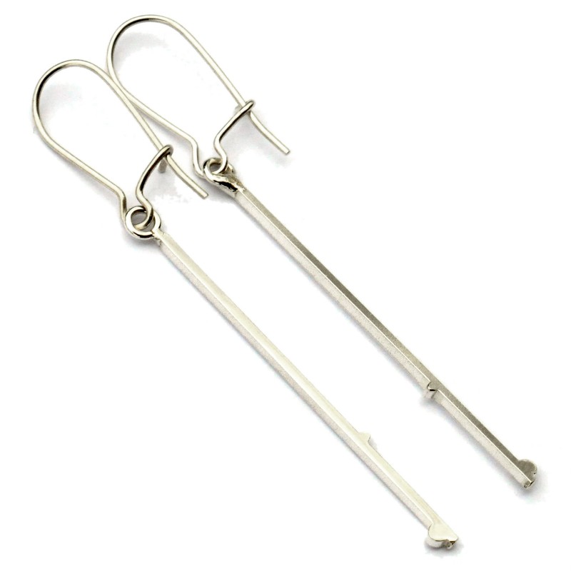 Boucles d'oreilles Goutelettes en argent massif Less than 40 Euros 29,00 € Boucles d'oreilles Goutelettes en argent massif Less than 40 Euros 29,00 €