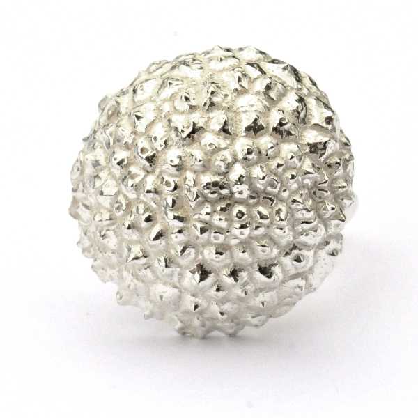 Beautiful Litchi adjustable sterling silver ring Litchi 95,00 €