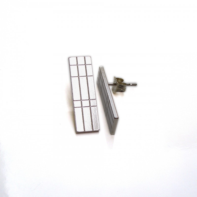 Longues boucles d'oreilles en argent massif Kilt Kilt 57,00 € Longues boucles d'oreilles en argent massif Kilt Kilt 57,00 €
