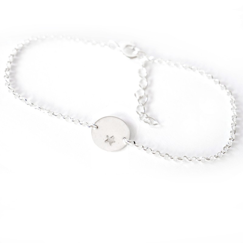 Petit bracelet Etoile en argent massif 925/1000 Bracelets 29,00 € Petit bracelet Etoile en argent massif 925/1000 Bracelets 29,00 €