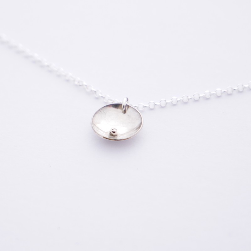 Adjustable sterling silver Shinju bead necklace Shinju 45,00 € Adjustable sterling silver Shinju bead necklace Shinju 45,00 €