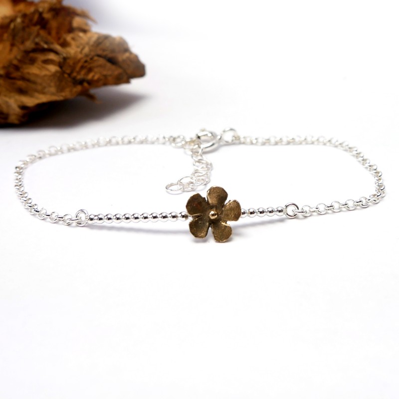 Small Sakura flower bracelet in sterling silver and bronze Sakura 39,00 € Small Sakura flower bracelet in sterling silver and bronze Sakura 39,00 €