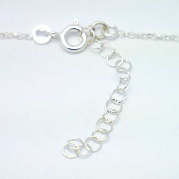Sterling silver minimalist necklace with heart MIN 27,00 €
