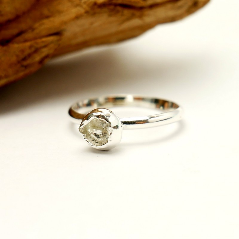S.50 - Sterling silver Cocoon Nugget ring Size 50 (US 5) Nuggets 35,00 € S.50 - Sterling silver Cocoon Nugget ring Size 50 (US 5) Nuggets 35,00 €