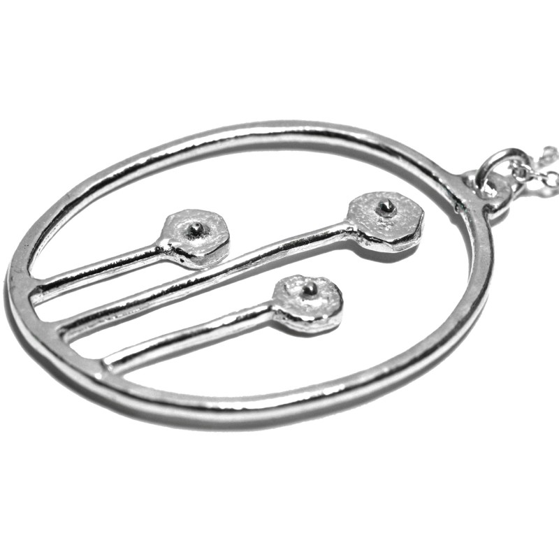 Winter Garden reversible necklace. Sterling silver. Winter Garden 77,00 € Winter Garden reversible necklace. Sterling silver. Winter Garden 77,00 €