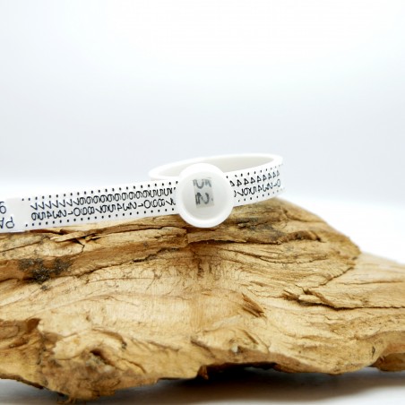 Baguier réutilisable tailles françaises pour mesurer la taille de vos doigts  Bons plans (jusqu'à -50%) 2,00 €