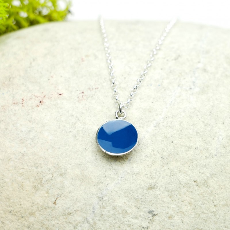 Sterling silver blue pendent with chain NIJI 27,00 € Sterling silver blue pendent with chain NIJI 27,00 €