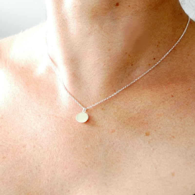 Sterling silver phosphorescent pendent with chain Desiree Schmidt Paris NIJI 21,60 € Sterling silver phosphorescent pendent with chain Desiree Schmidt Paris NIJI 21,60 €