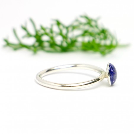 Minimalistischer kleiner Sterling Silber Ring Mit Pailletten besetztes violettes Harz NIJI 25,00 €