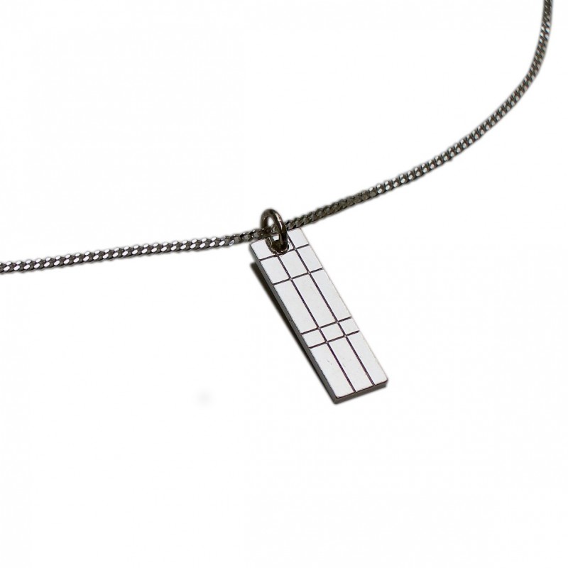 Kilt small necklace. Sterling silver. Kilt 45,00 € Kilt small necklace. Sterling silver. Kilt 45,00 €