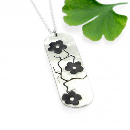 Long pendant on 925/1000 silver black flowers chain made in France Desiree Schmidt Paris Cherry Blossom 77,00 €