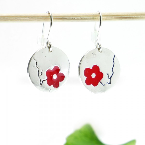 Boucles d'oreilles pendantes créateur Fleurs de Cerisier rouges en argent 925