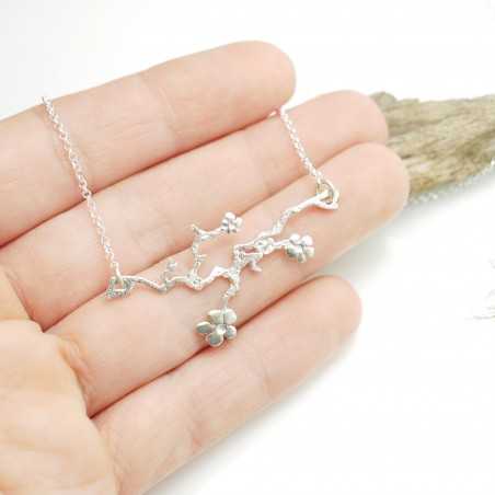 Prunus flower adjustable Sterling silver necklace Prunus 77,00 €