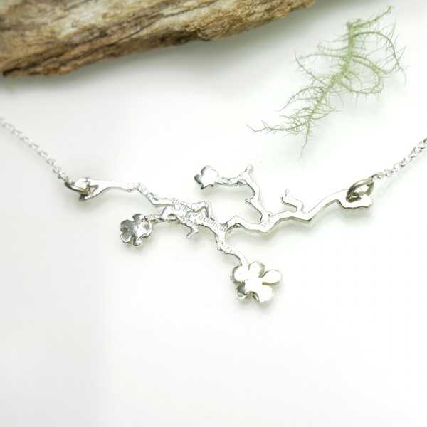 Minimalist necklace flower silver 925 made in France Prunus 77,00 €