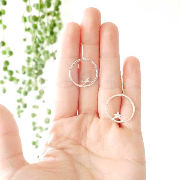 Nova star earrings. Sterling silver. Nova 65,00 €
