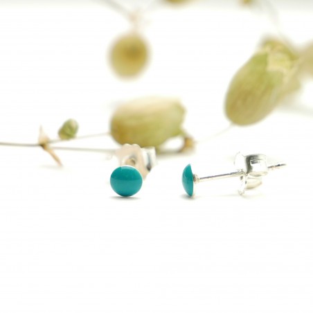 Boucles d'oreilles puces en argent massif 925/1000 et résine turquoise collection Niji NIJI 21,00 €